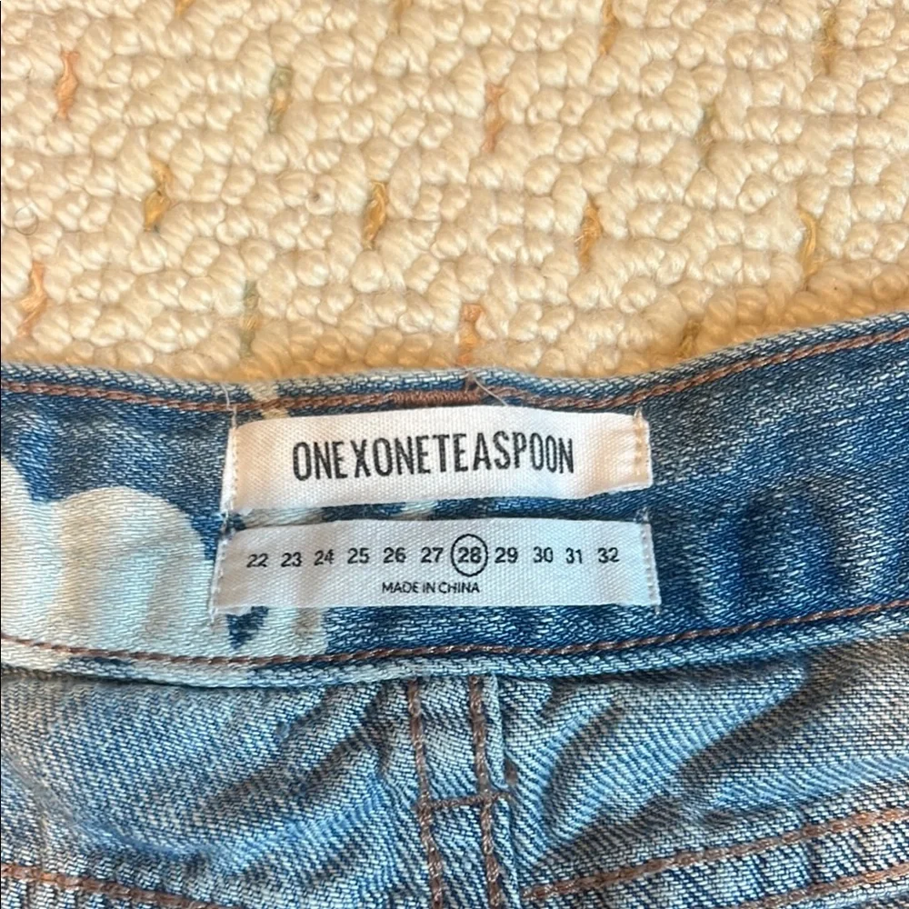 One Teaspoon Blue and White Floral Jean Shorts - Picture 3 of 4